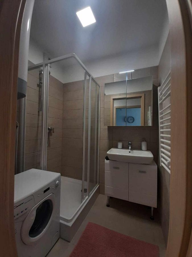 Apartment Silver Side *